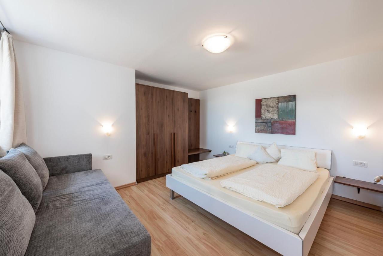 Panorama Residence Schlossblick - Apartments Erdgeschoss Rodengo Luaran gambar